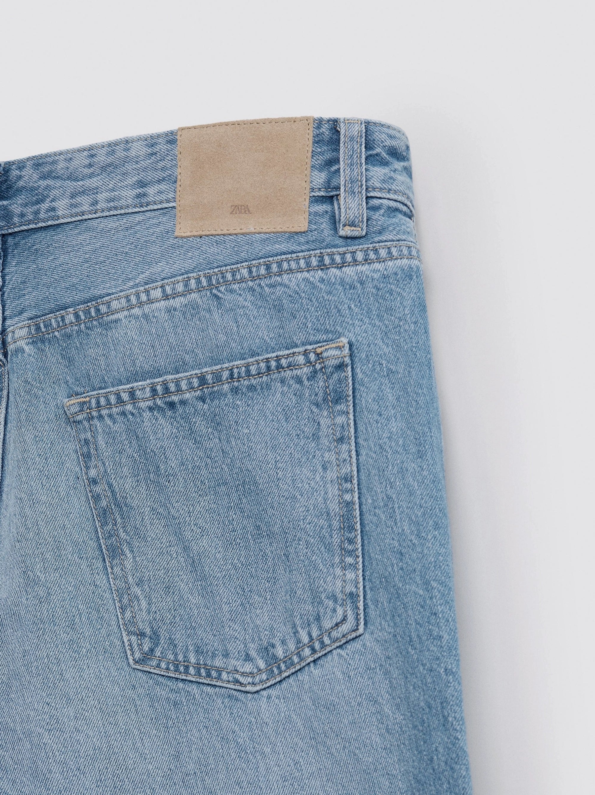 Men's Blue Tapered Fit Jeans