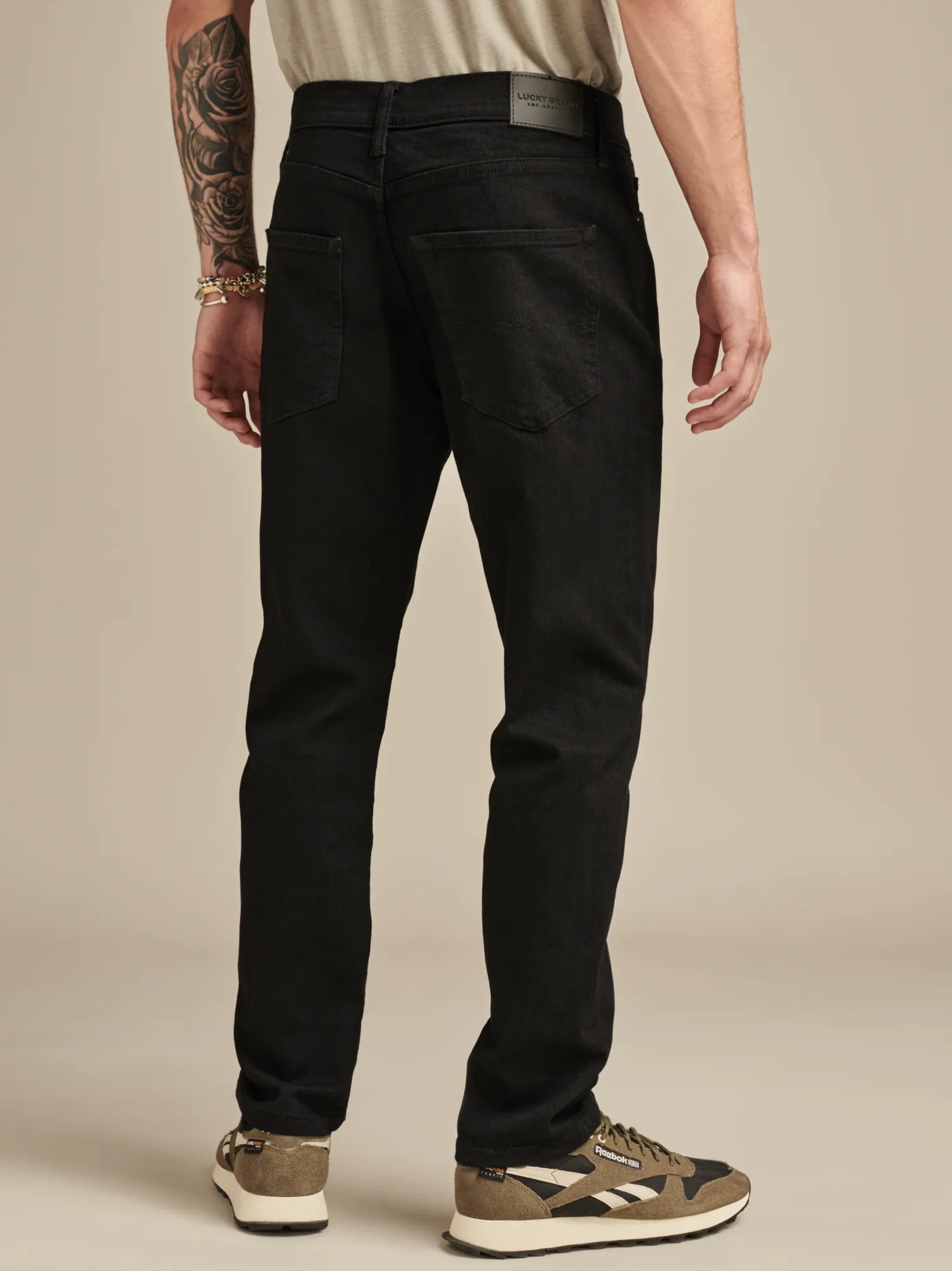 Men's Straight fit Advanced Stretch Black jeans