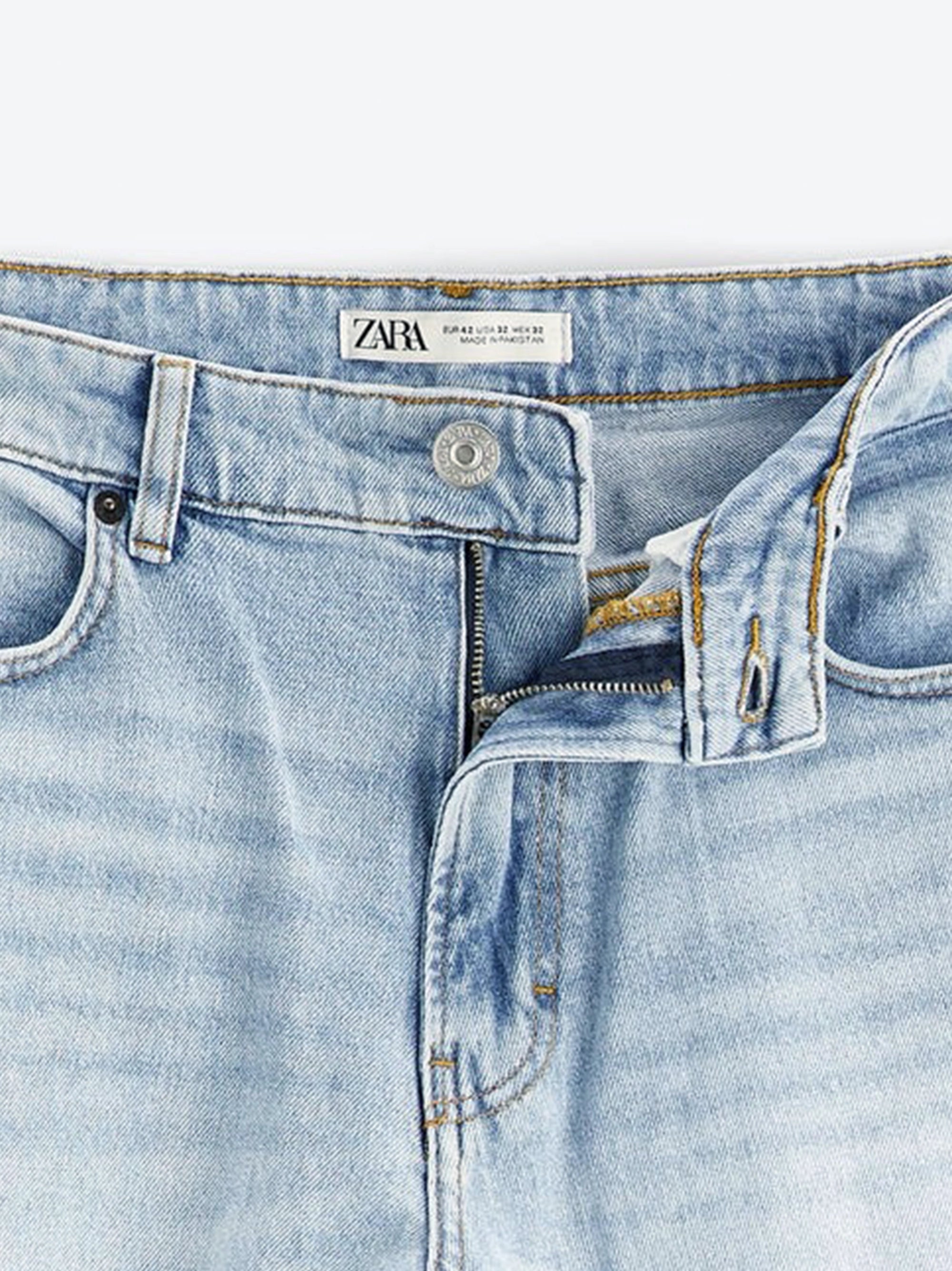 Men's Tapered Fit Light Blue Jeans