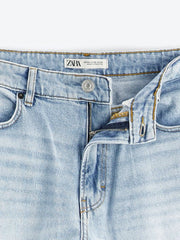 Men's Tapered Fit Light Blue Jeans