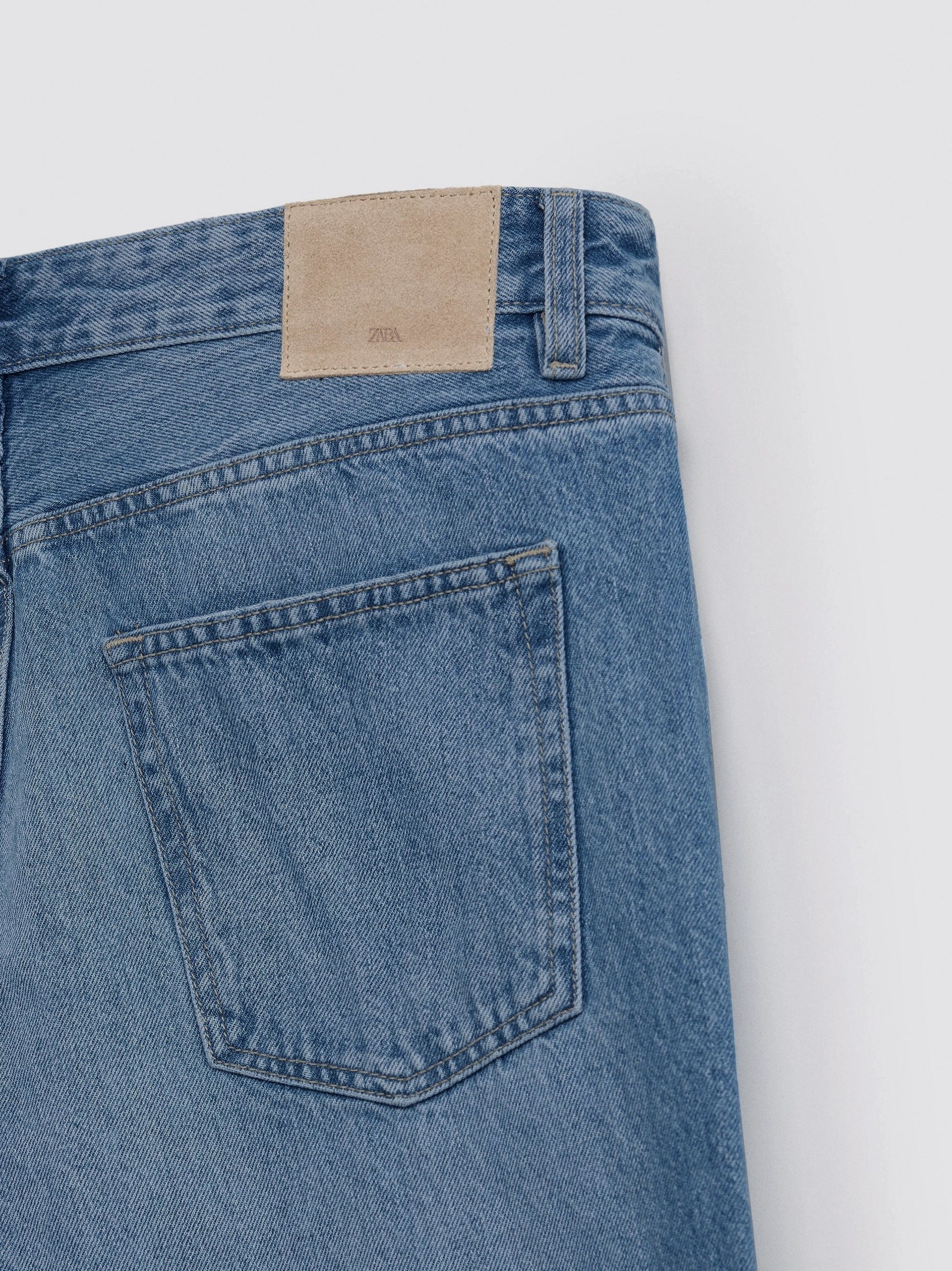 Men's Tapered Fit Mid Blue Jeans