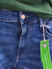 5-Pocket Style Faded Dark Blue Jeans