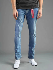 5-Pocket Style Faded Light Blue Jeans