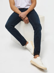 Men Navy Blue Slim Fit Clean Look Stretchable Jeans