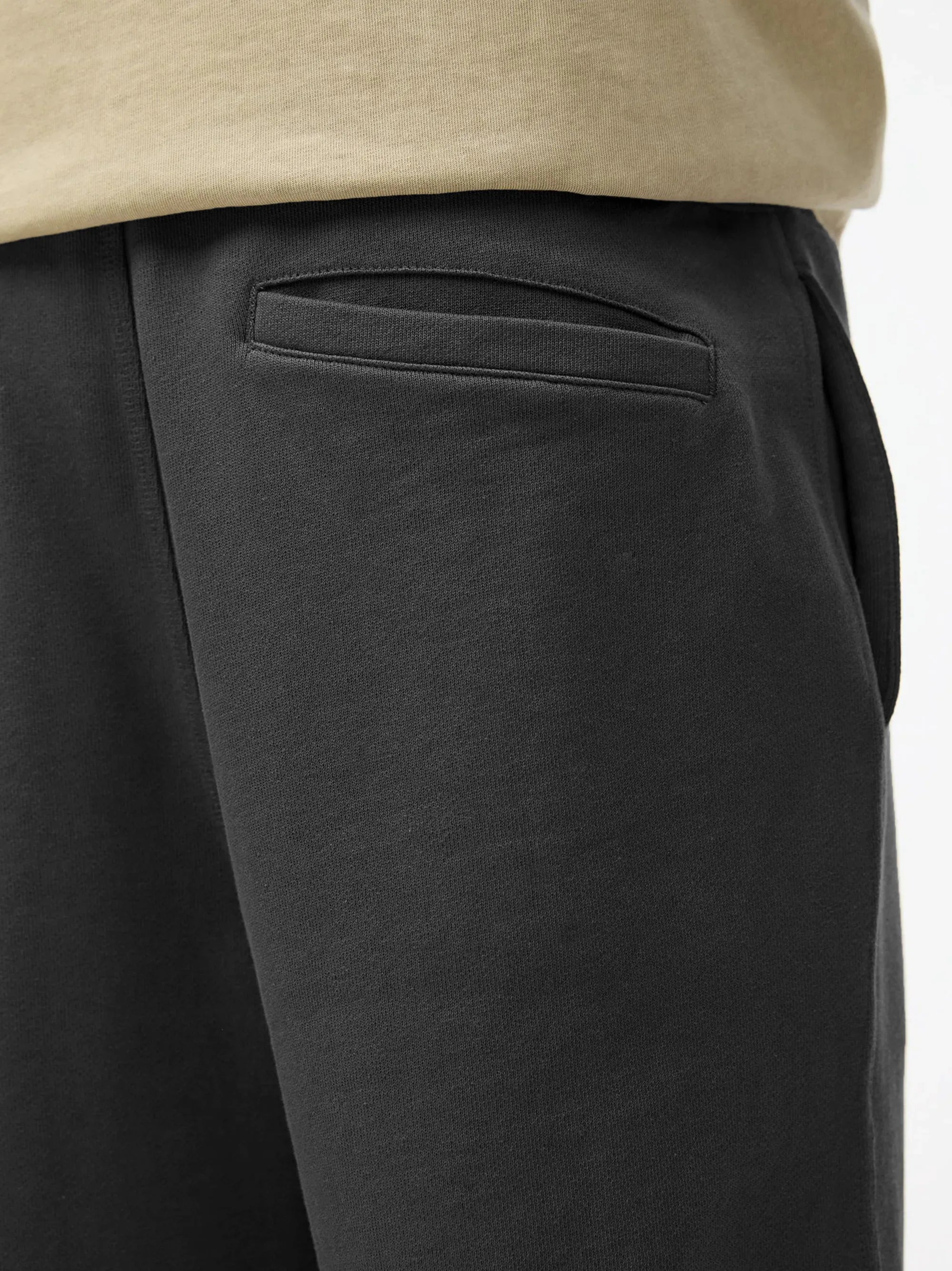 Men's Tapered fit Trouser in Dark Grey